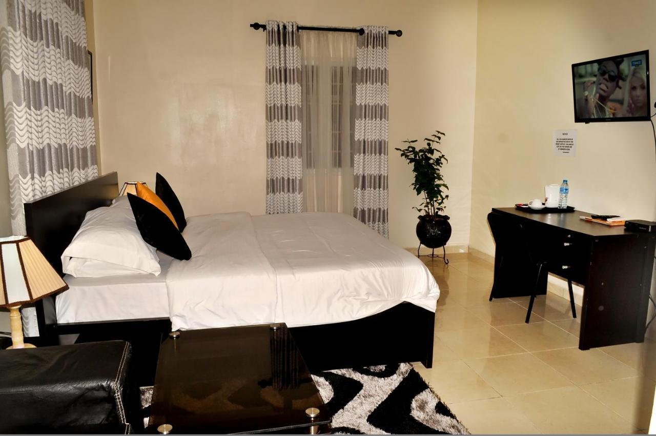 J Gibson Hotel Lagos Kültér fotó